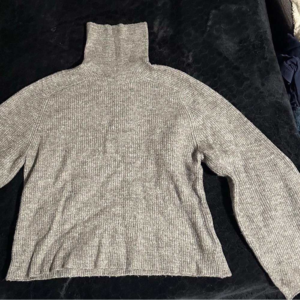 Scoop Elegant Gray Turtleneck Sweater